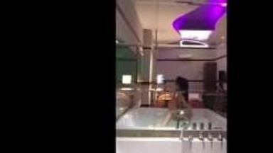 bugil di kolam renang | indo