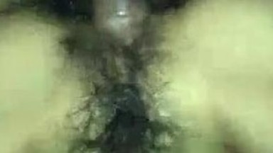 teman kampus menyuruhku masukin meki nya dengan kondom
