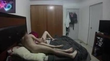 pasangan ini mesum di tengah malam