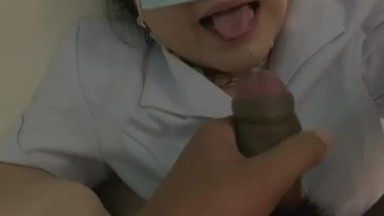 Perawat seksi bilang jangan creampie dia ingin cum di mulut