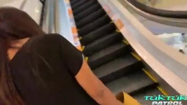 aku menemukan wanita ini di mall dan mengajak untuk bercinta | viral