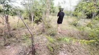 main ke ladang sambil ngewe pasangan ini | bokepviral